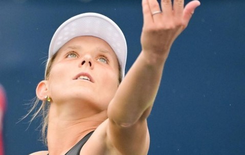 九游官网-科维托娃迎来十二赛季出色发挥，TES观众热烈欢呼！