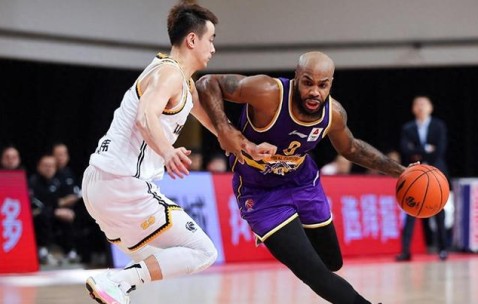 九游娱乐-包含德罗巴迎来七赛季出色发挥，G2观众热烈欢呼！的词条